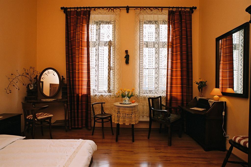 Piano Guest House Krakow Luaran gambar